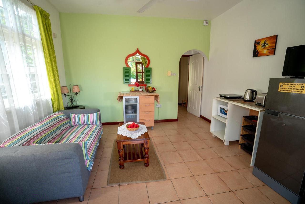 La Maison Hibiscus Beau Vallon  Exterior foto