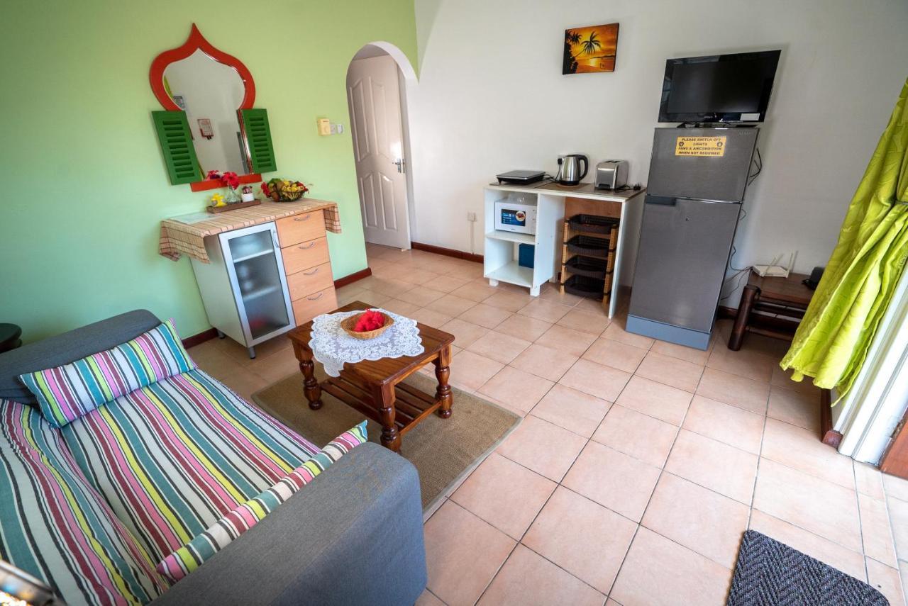 La Maison Hibiscus Beau Vallon  Exterior foto