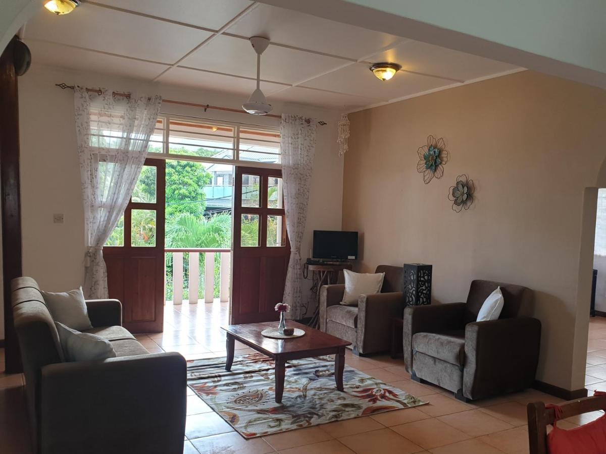 La Maison Hibiscus Beau Vallon  Exterior foto